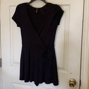 ❌SOLD❌Black Shorts/skirt dress with bow